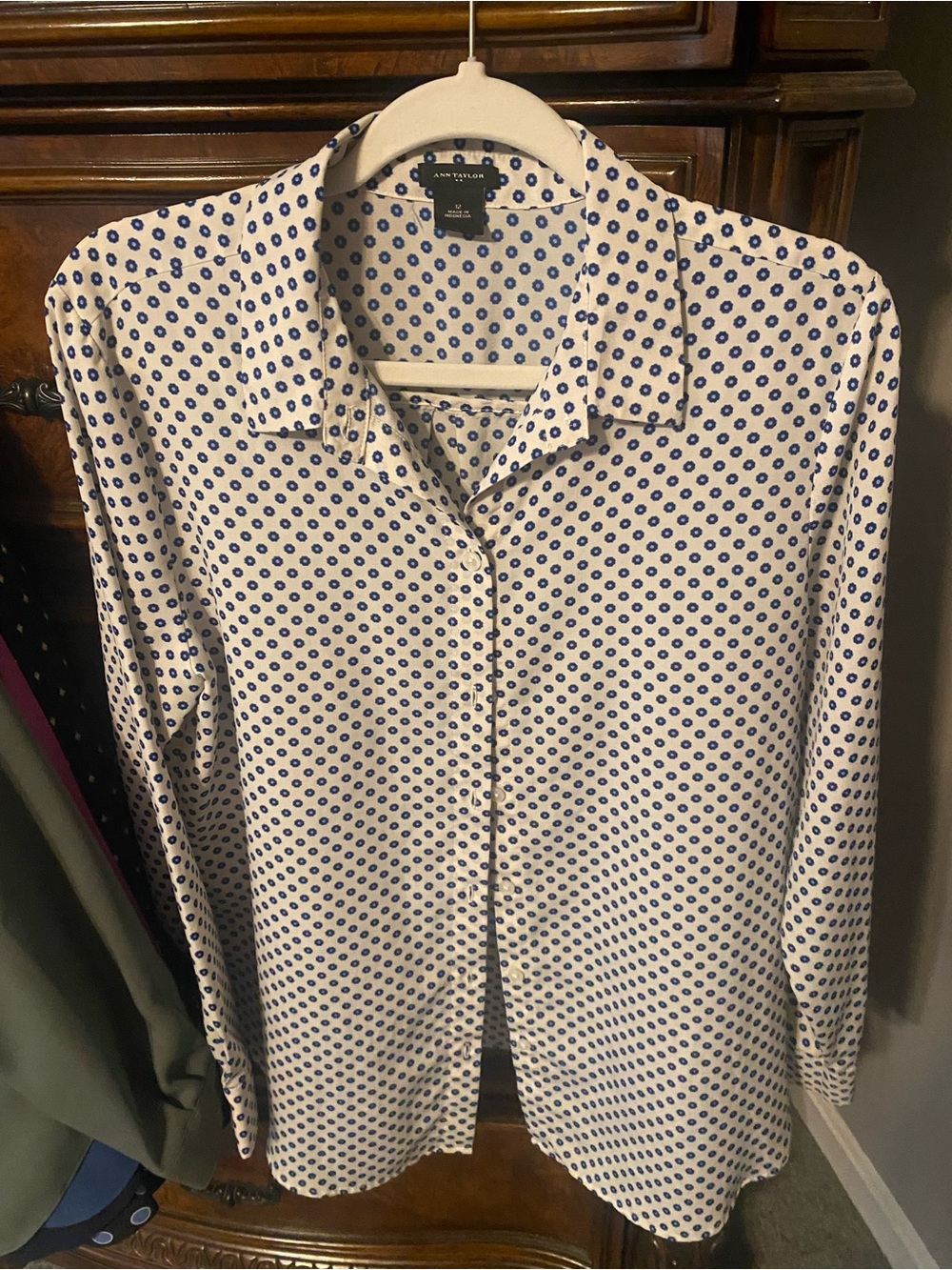 Ann Taylor Geometric Print Button Down Shirt dots flower